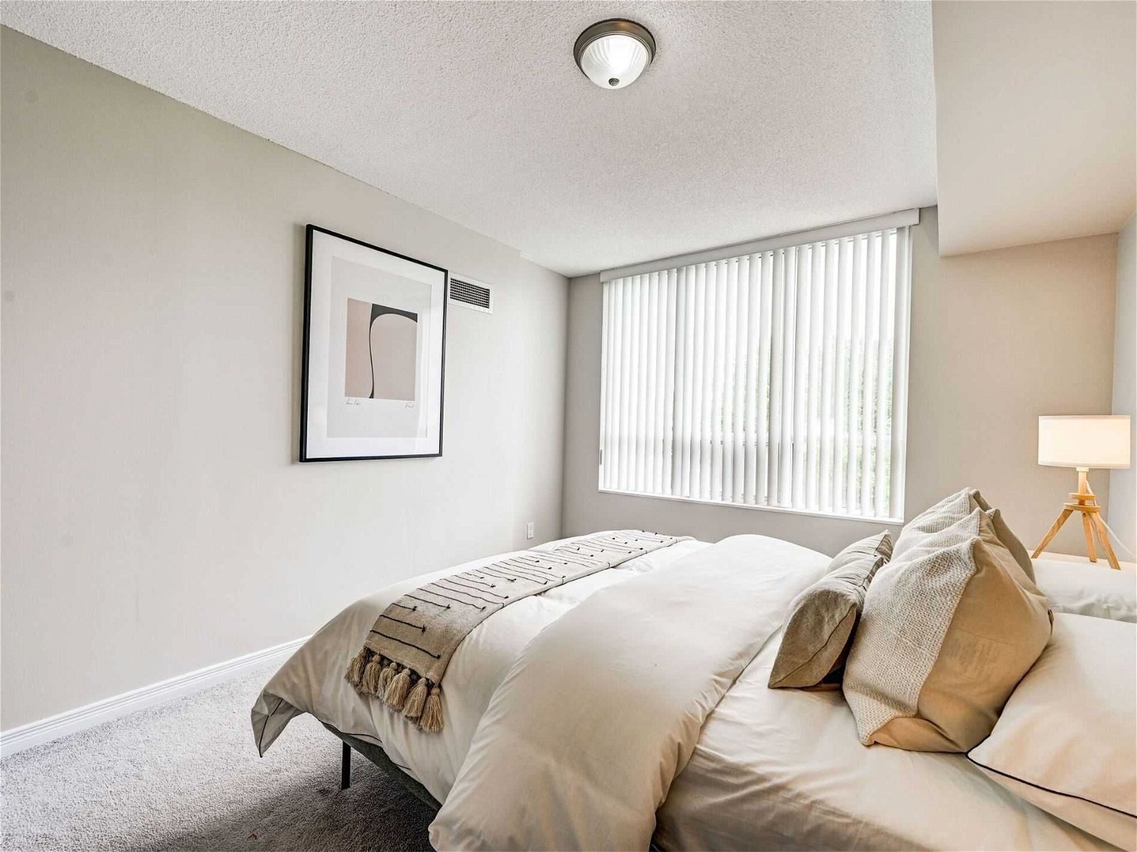 330 Red Maple Rd, unit 211 for sale - image #18