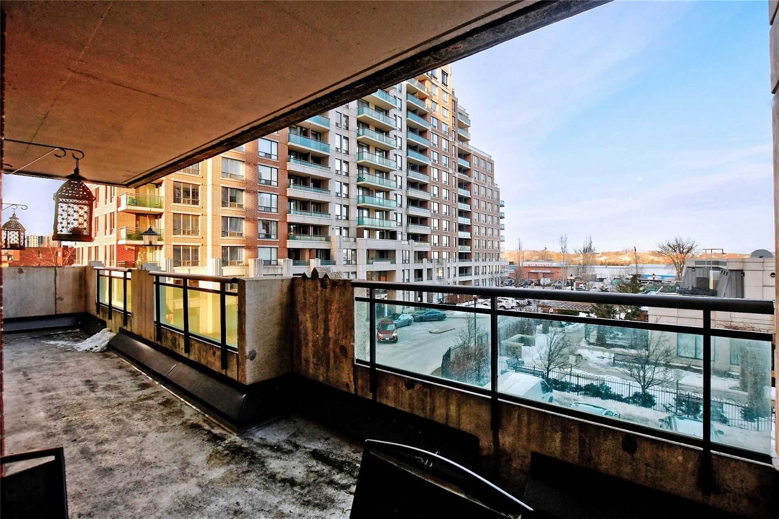 330 Red Maple Rd, unit 306 for sale - image #6