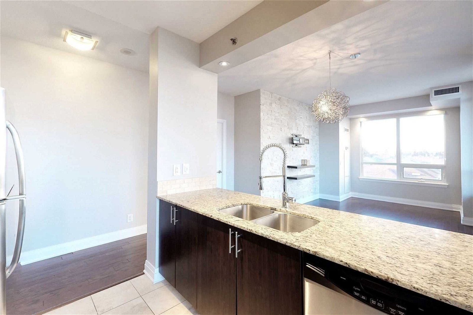 520 Steeles Ave, unit 604 for sale - image #15