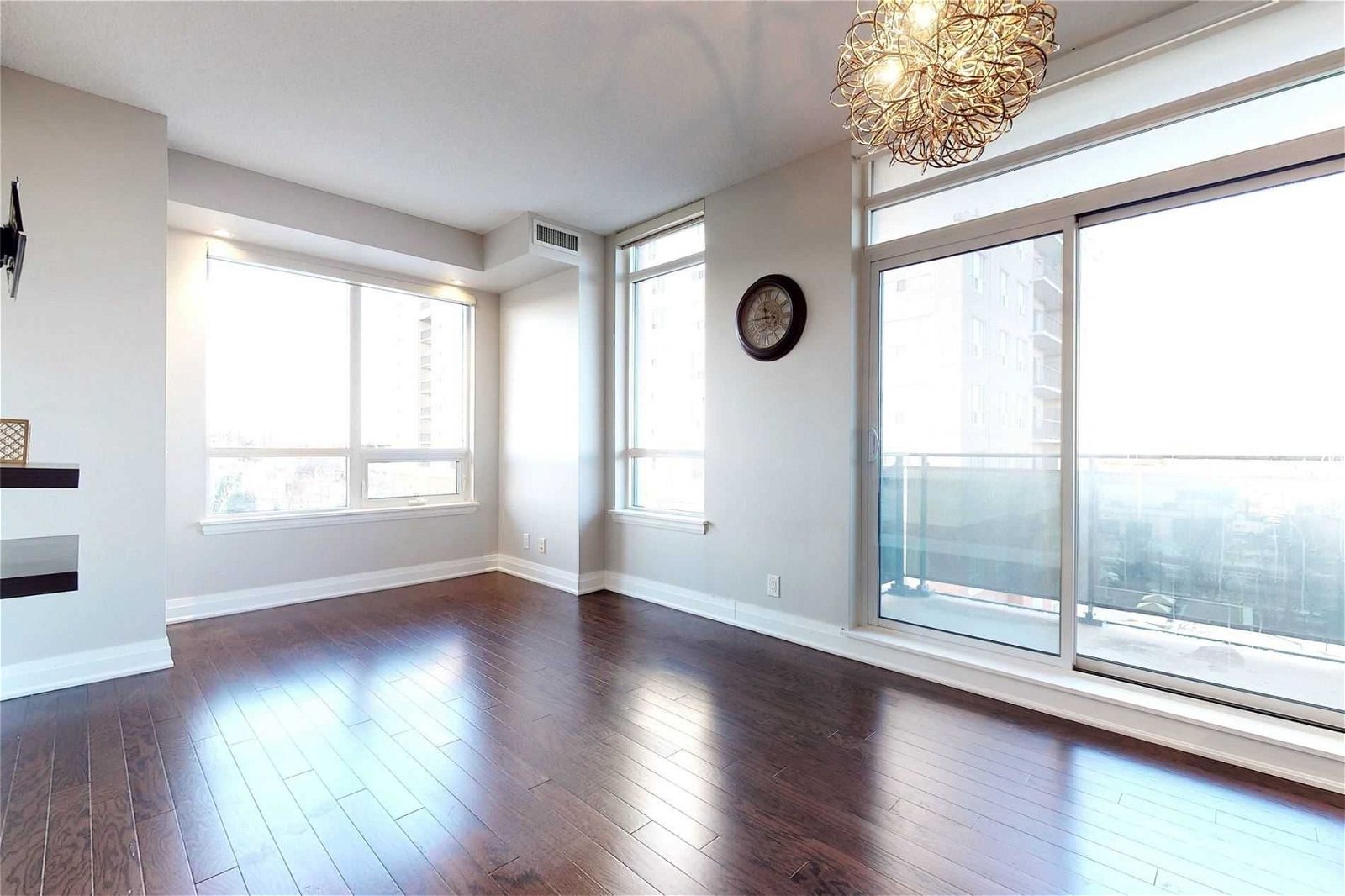520 Steeles Ave, unit 604 for sale - image #36
