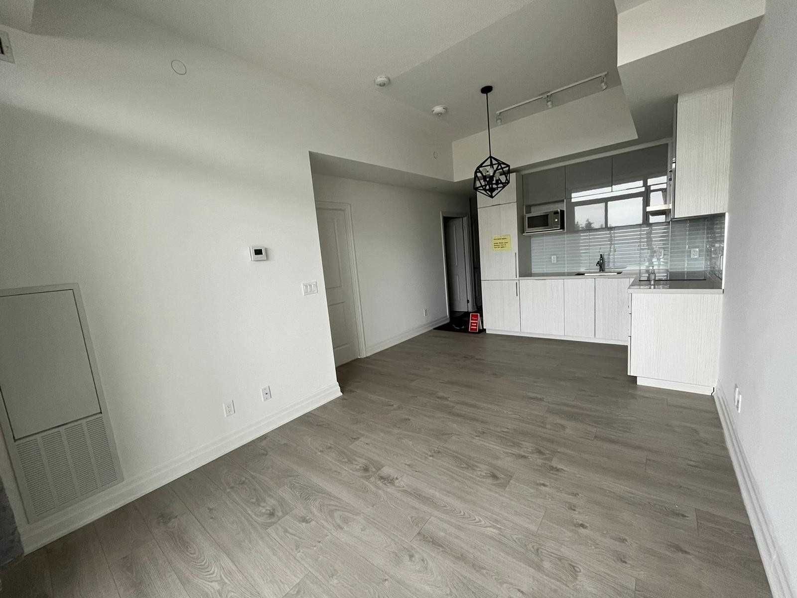 10 Rouge Valley Dr, unit 419A for rent - image #3