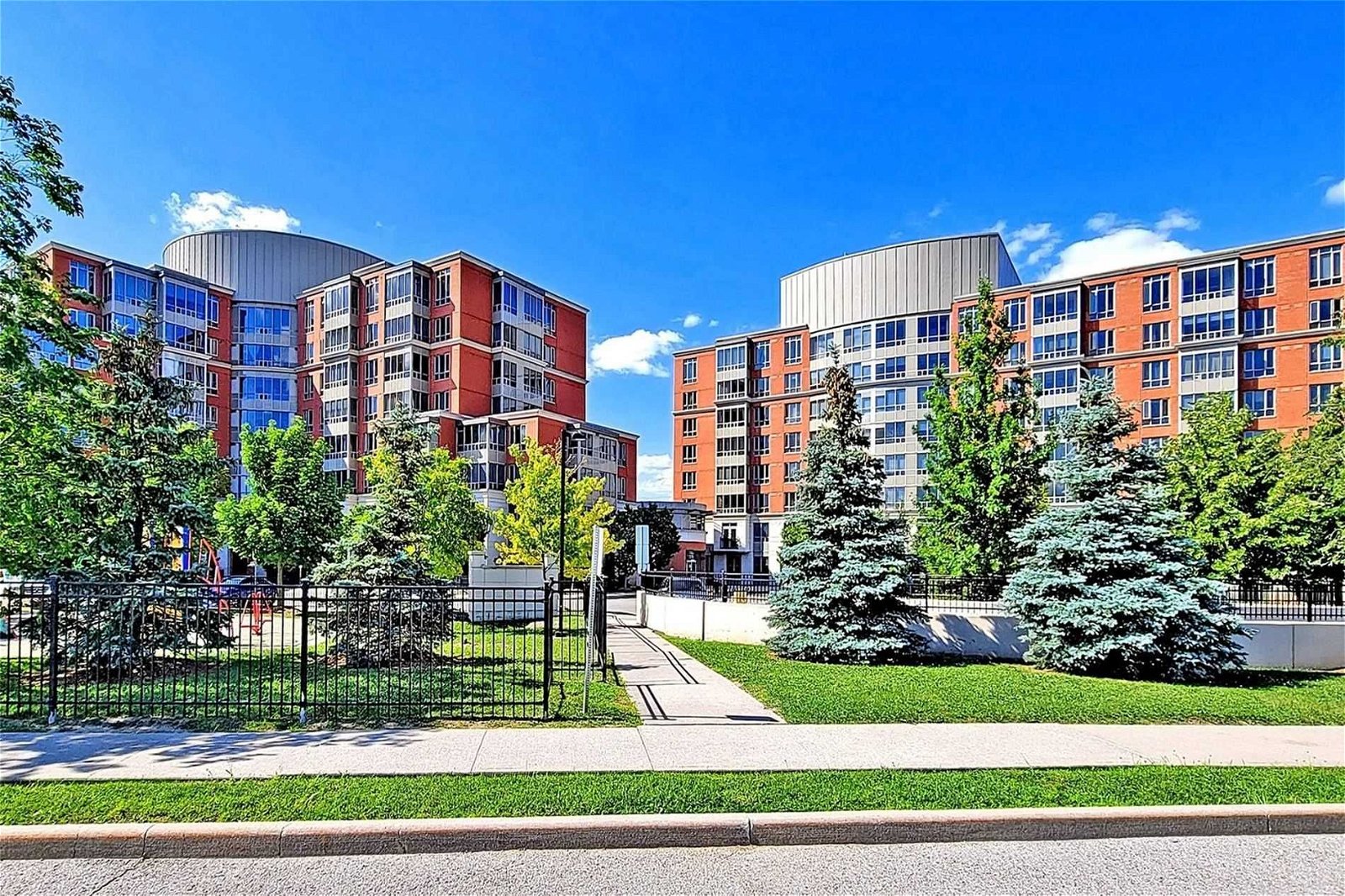 7363 Kennedy Rd, unit 108 for sale - image #1