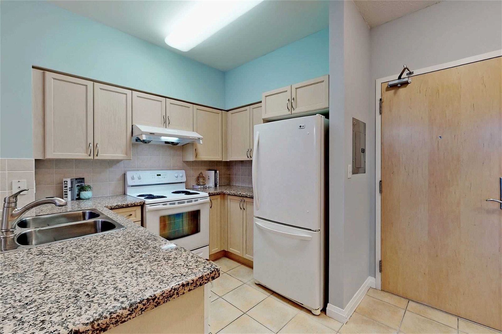 7363 Kennedy Rd, unit 108 for sale - image #10