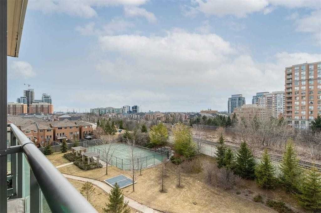 330 Red Maple Rd, unit 613 for sale - image #17