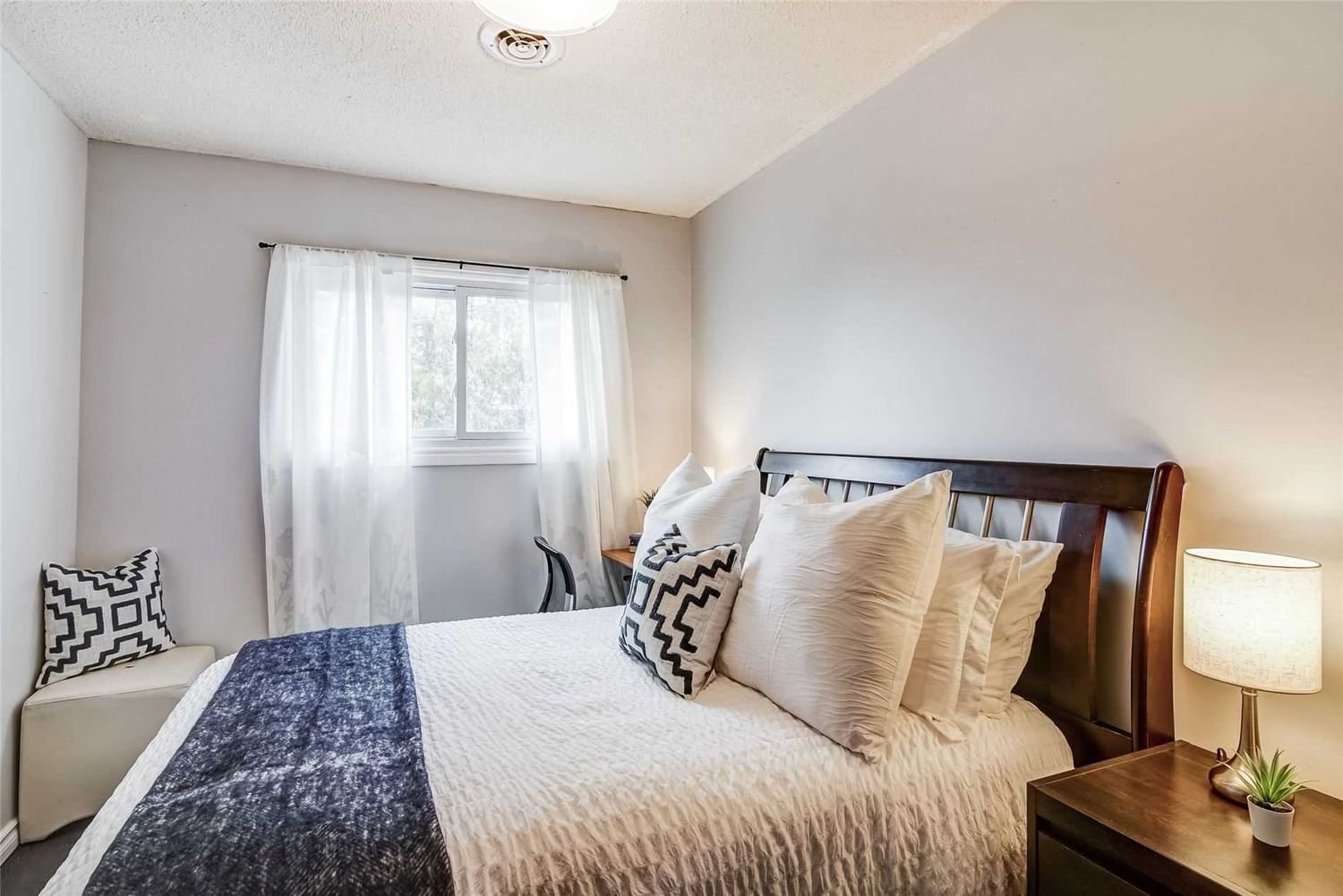 433 May St, unit 15 for sale - image #20