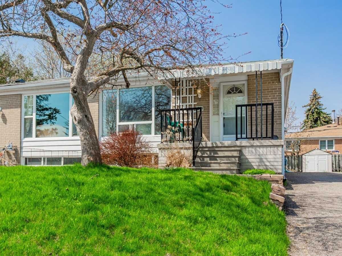244 Browndale Cres for sale in Crosby - image #3
