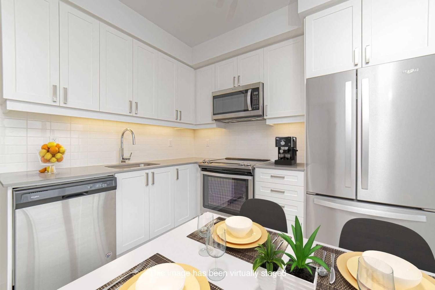 7895 Jane St, unit 3302 for sale in Vaughan Metropolitan Centre - image #4