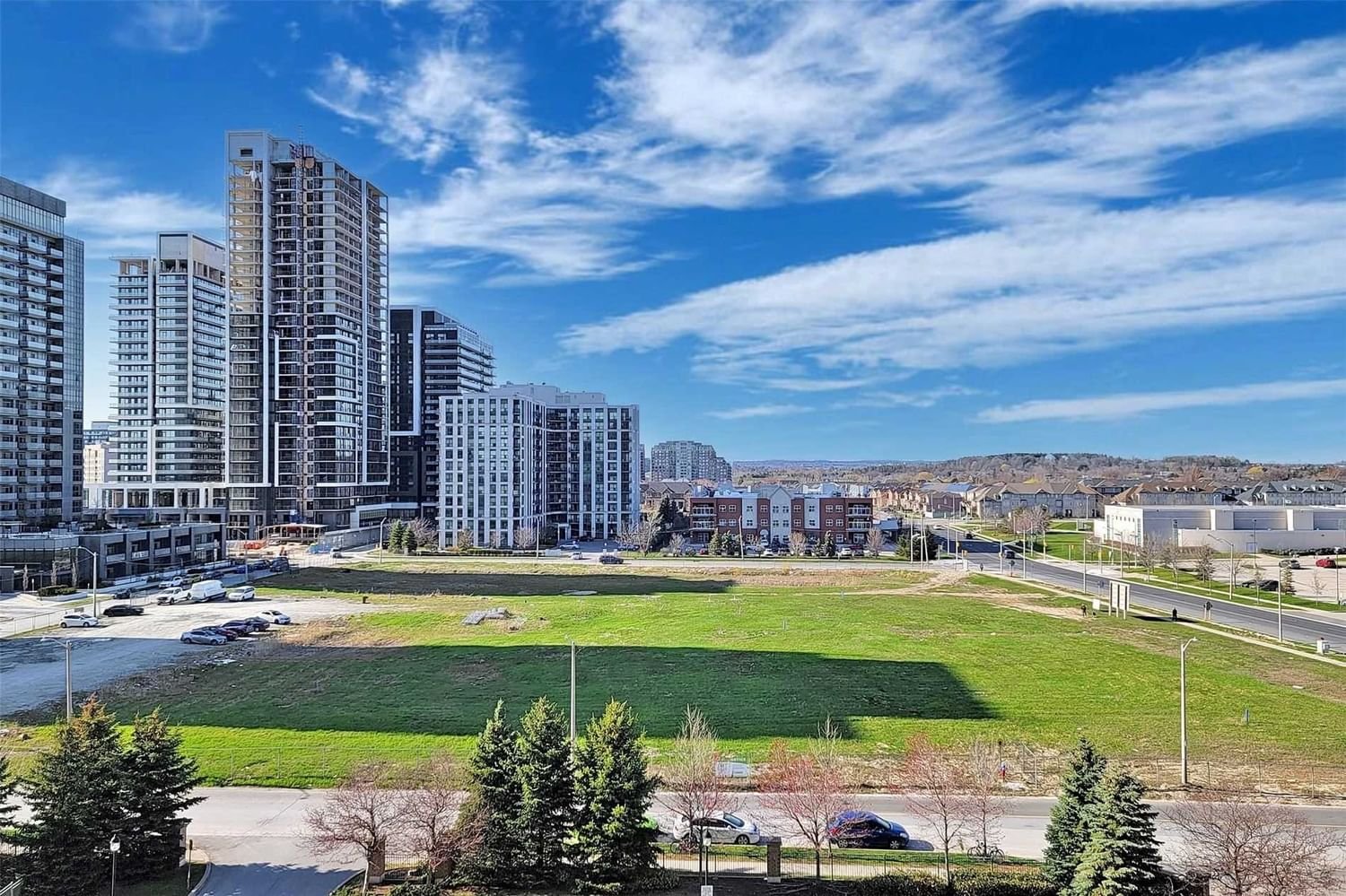 23 Oneida Cres, unit 712 for sale - image #30