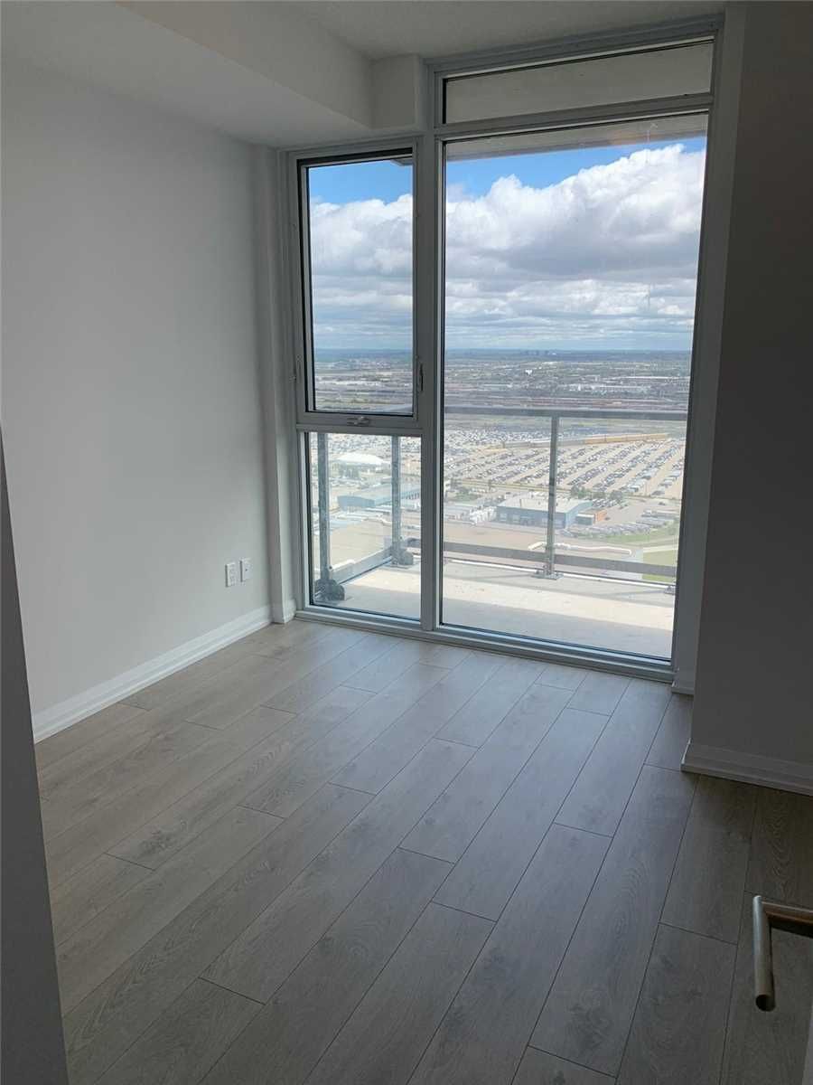 7895 Jane St, unit 3301 for rent in Vaughan Metropolitan Centre - image #3