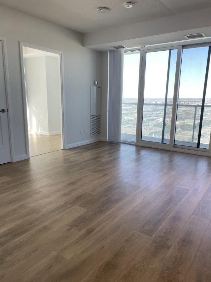 7895 Jane St, unit 3313 for rent in Vaughan Metropolitan Centre - image #3