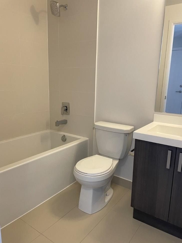 7895 Jane St, unit 3313 for rent in Vaughan Metropolitan Centre - image #4