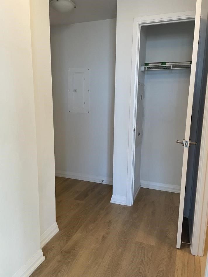 7895 Jane St, unit 3313 for rent in Vaughan Metropolitan Centre - image #5