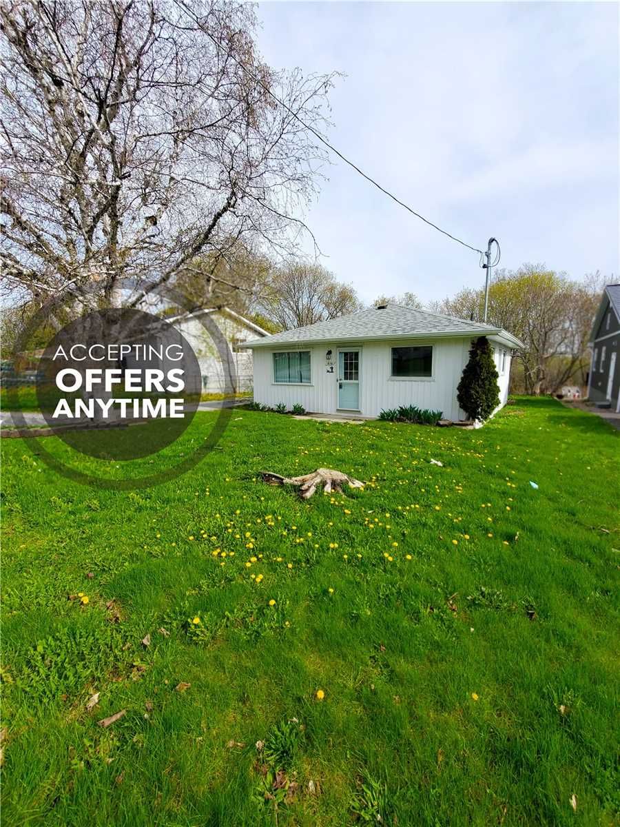 616 Simcoe St for sale in Beaverton - image #2