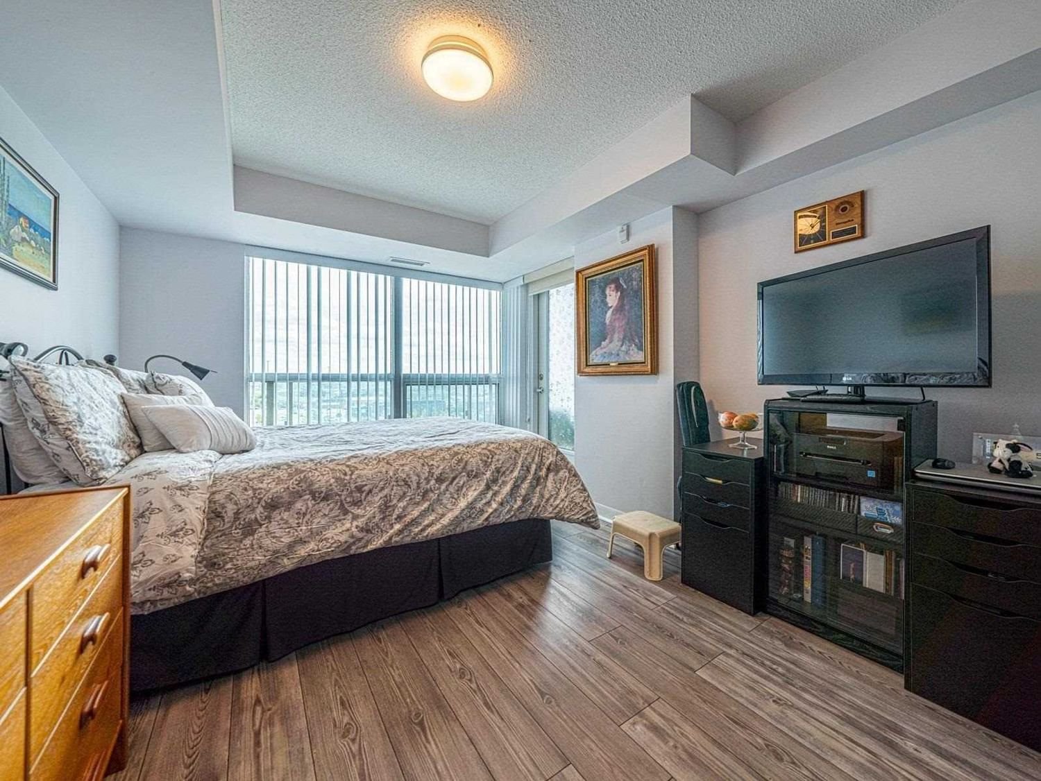 75 Norman Bethune Ave, unit 609 for sale - image #21