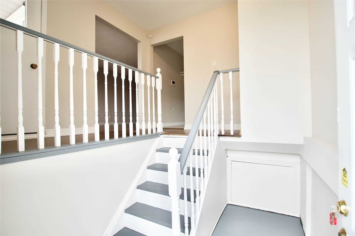 29 Turner Crt, unit upper for rent in Bradford - image #3