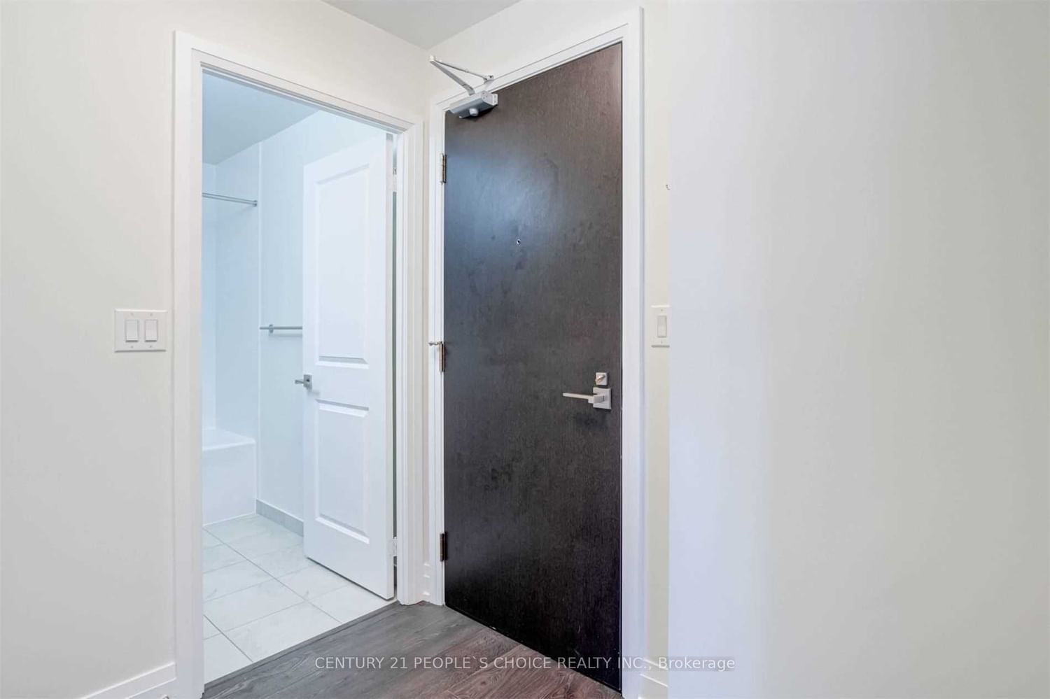 3700 Highway 7, unit 1508 for sale in Vaughan Metropolitan Centre - image #4