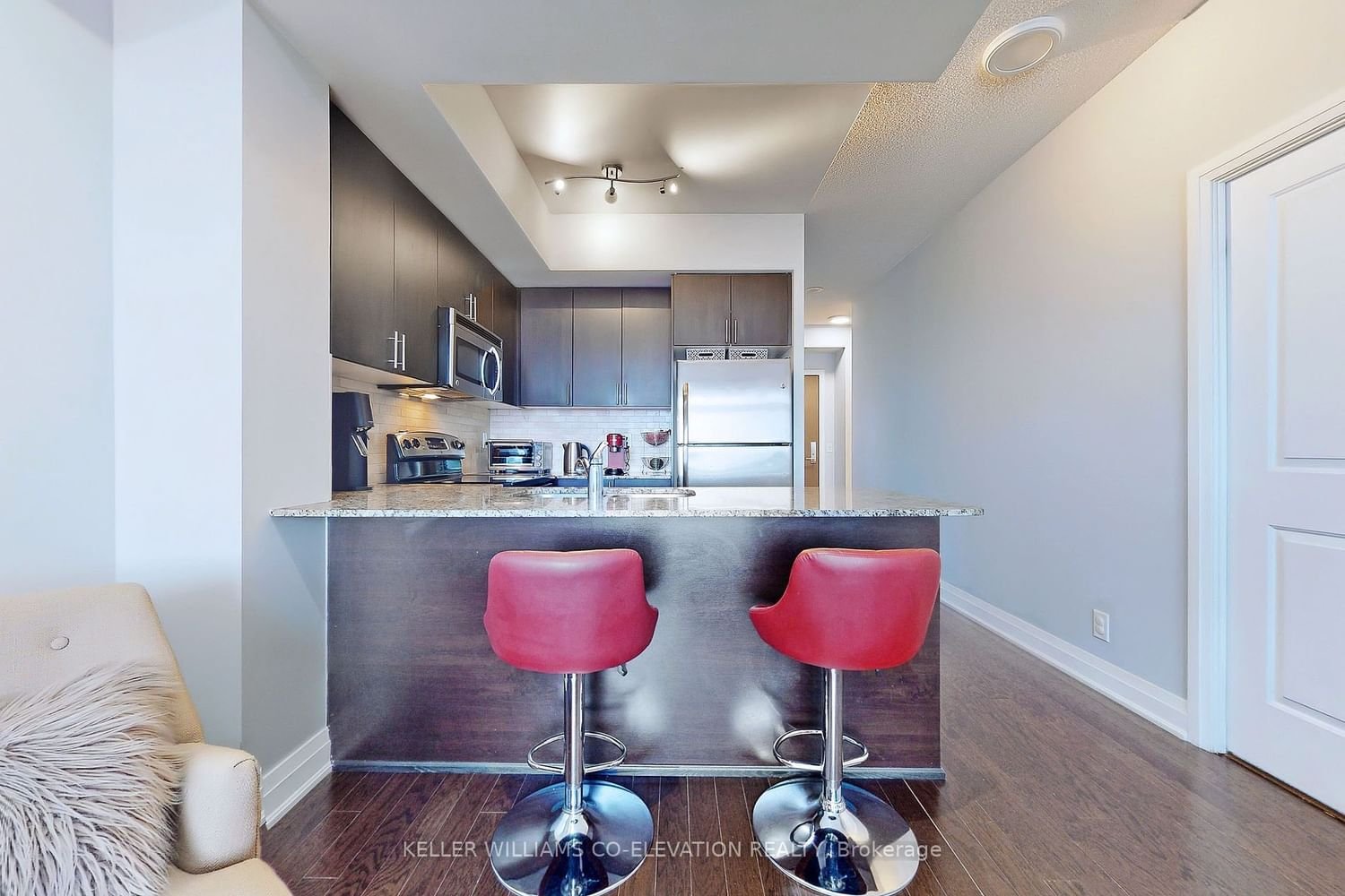 520 Steeles Ave W, unit 614 for sale - image #4