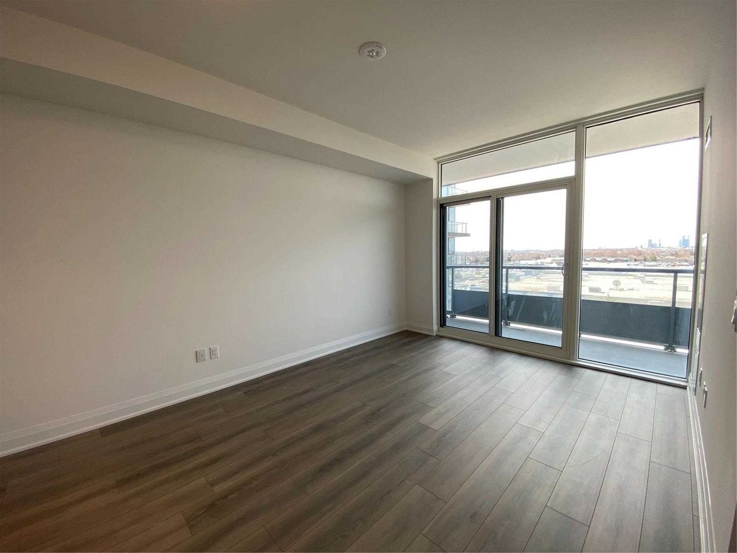 10 Gatineau Rd, unit 610 for rent in Beverley Glen - image #1