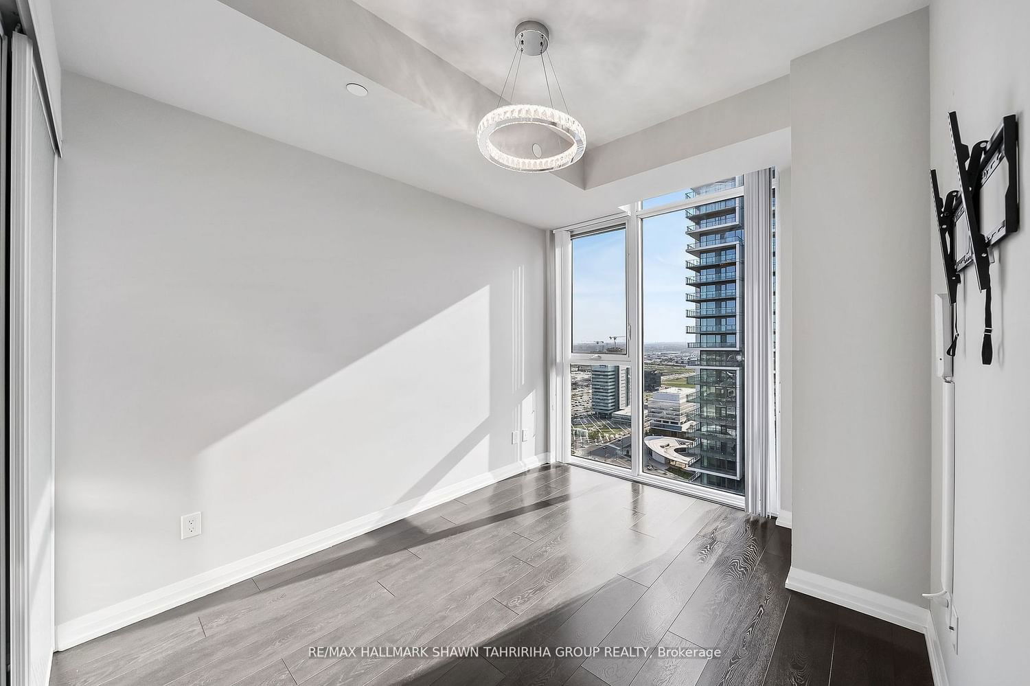 7895 Jane St, unit 3308 for rent - image #21