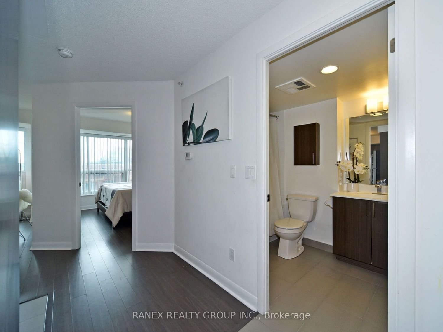 75 Norman Bethune Ave, unit 211 for sale - image #18