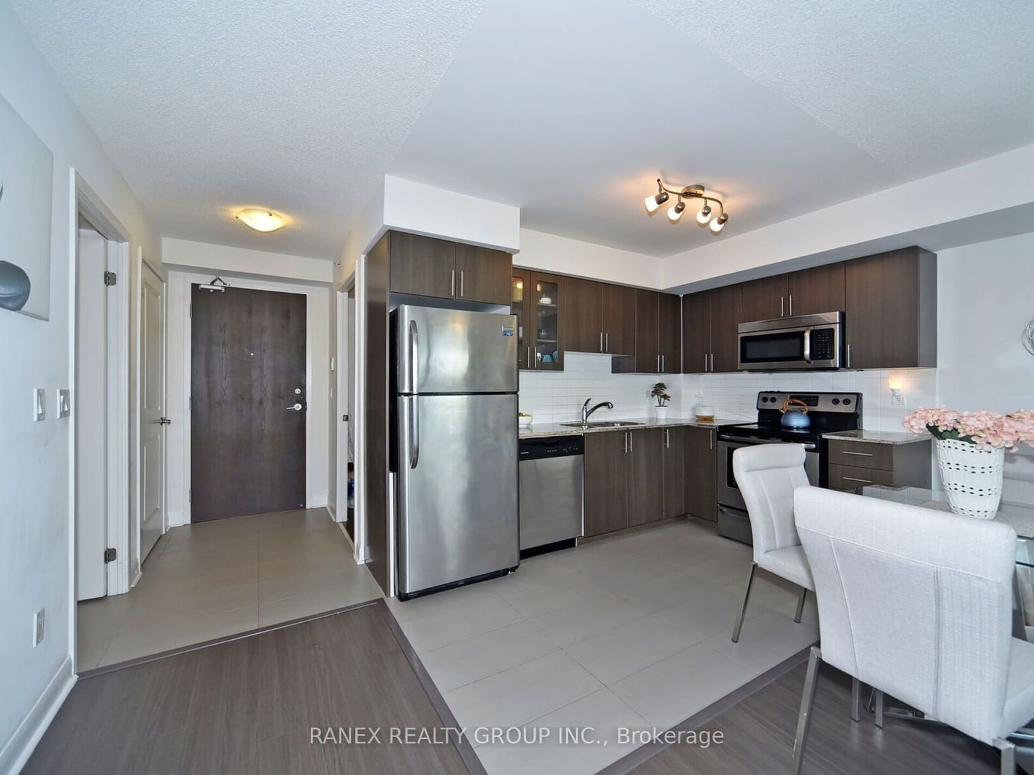 75 Norman Bethune Ave, unit 211 for sale - image #23