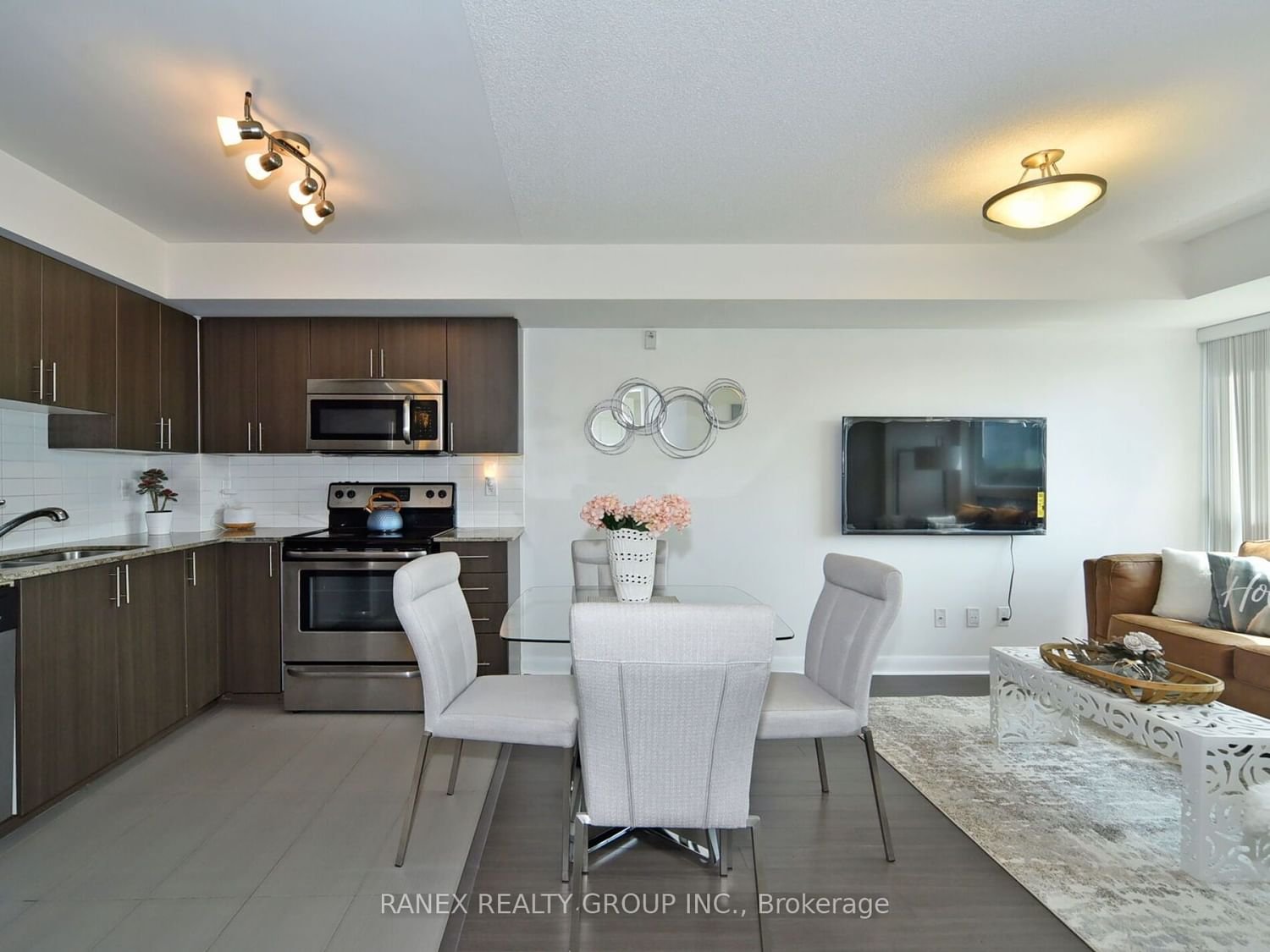75 Norman Bethune Ave, unit 211 for sale - image #26
