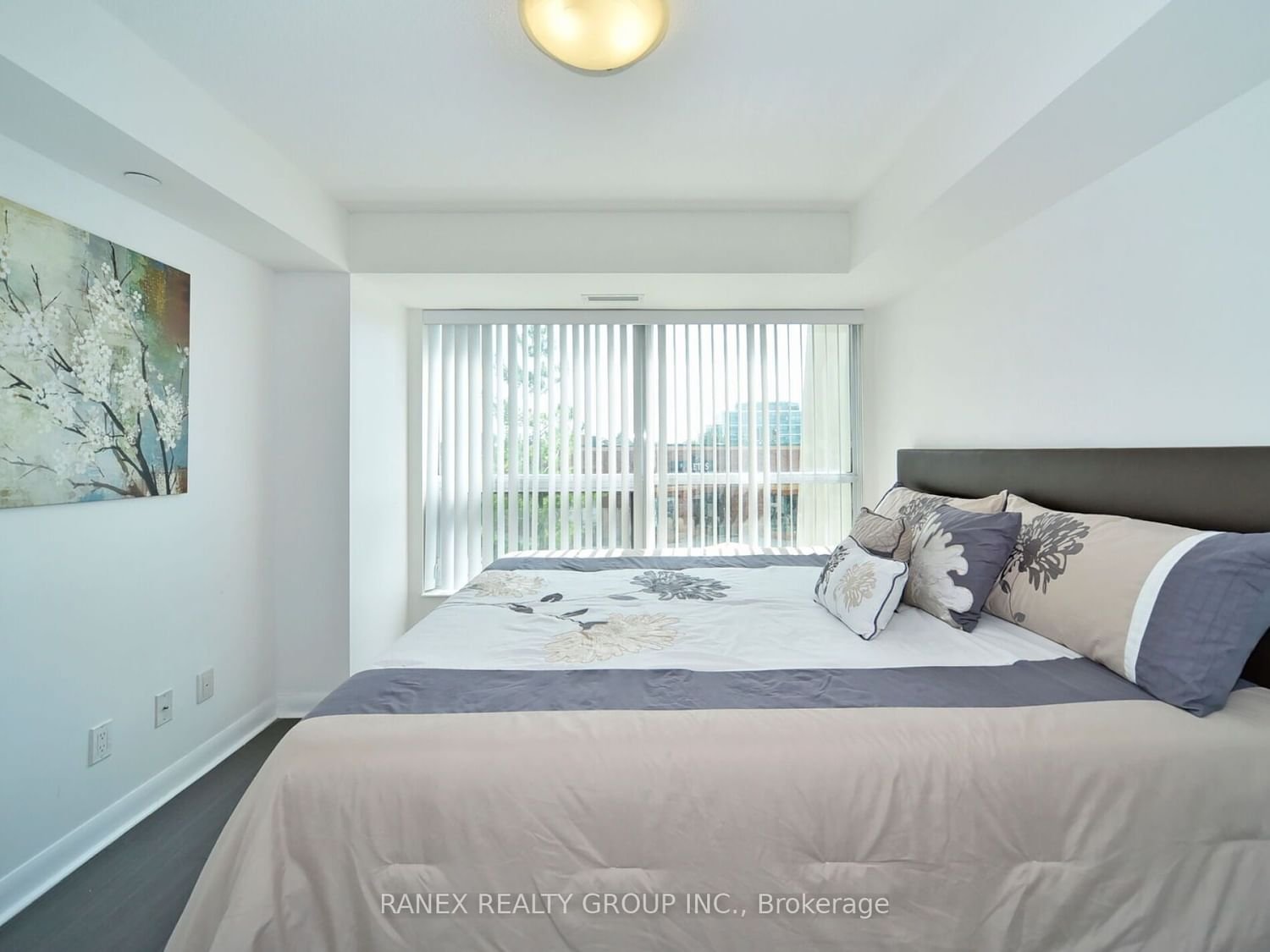75 Norman Bethune Ave, unit 211 for sale - image #35