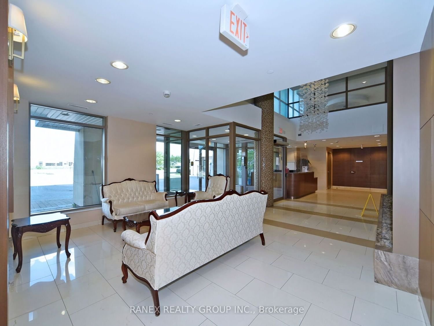 75 Norman Bethune Ave, unit 211 for sale - image #7