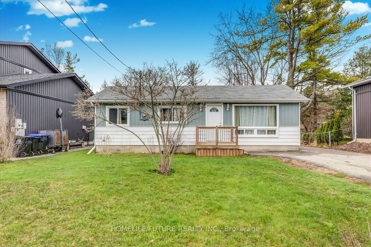 787 Willow Ave for sale in Alcona - image #2