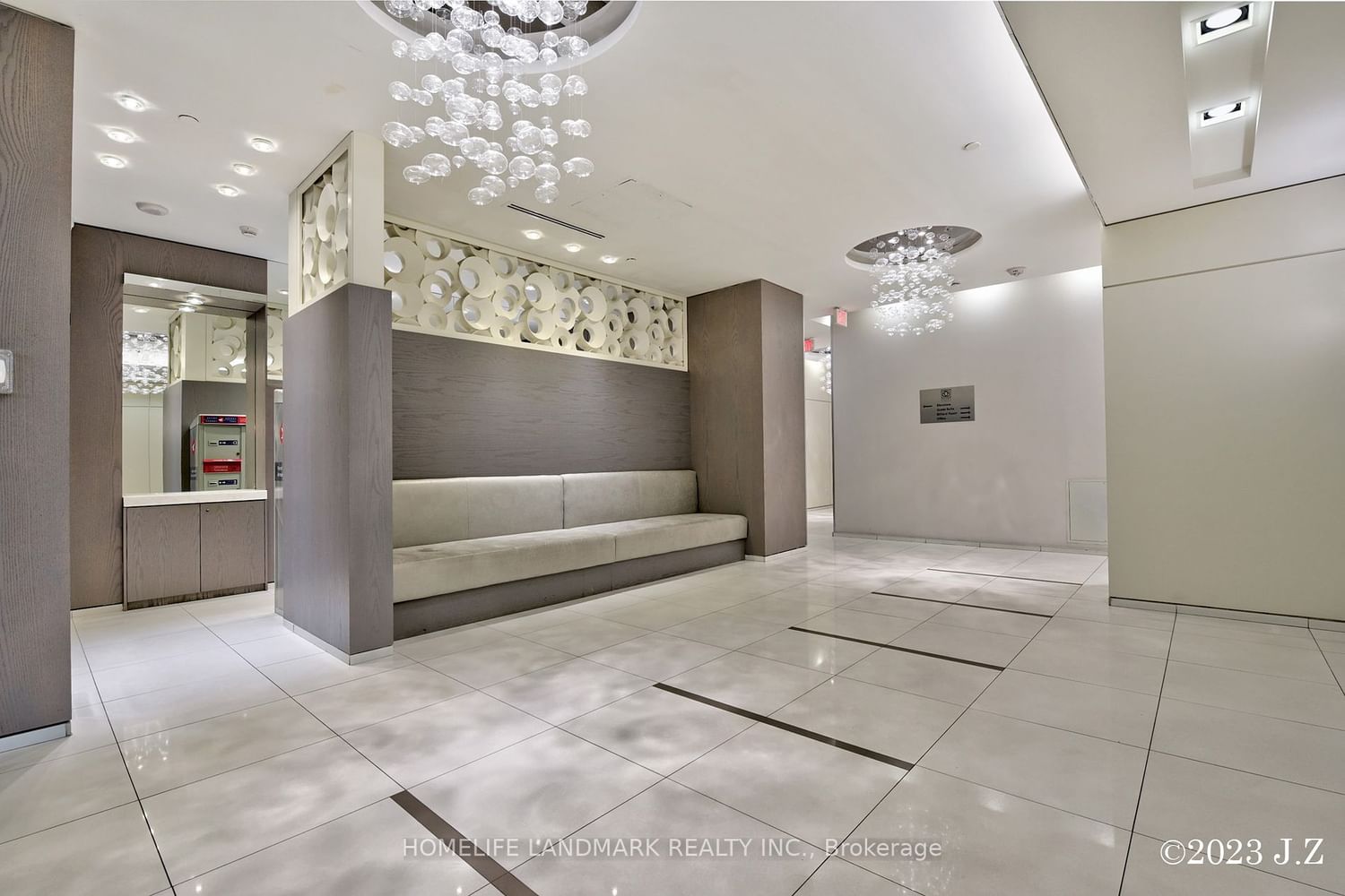 9088 Yonge St, unit 1606 for sale in Richvale - image #5
