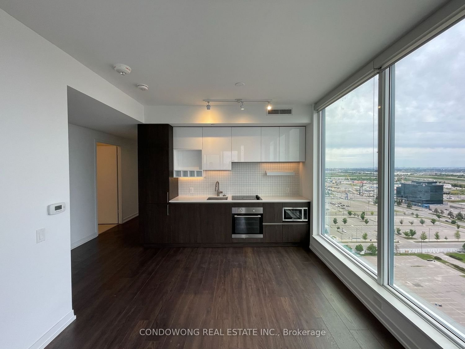 5 Buttermill Ave, unit 2210 for rent - image #1