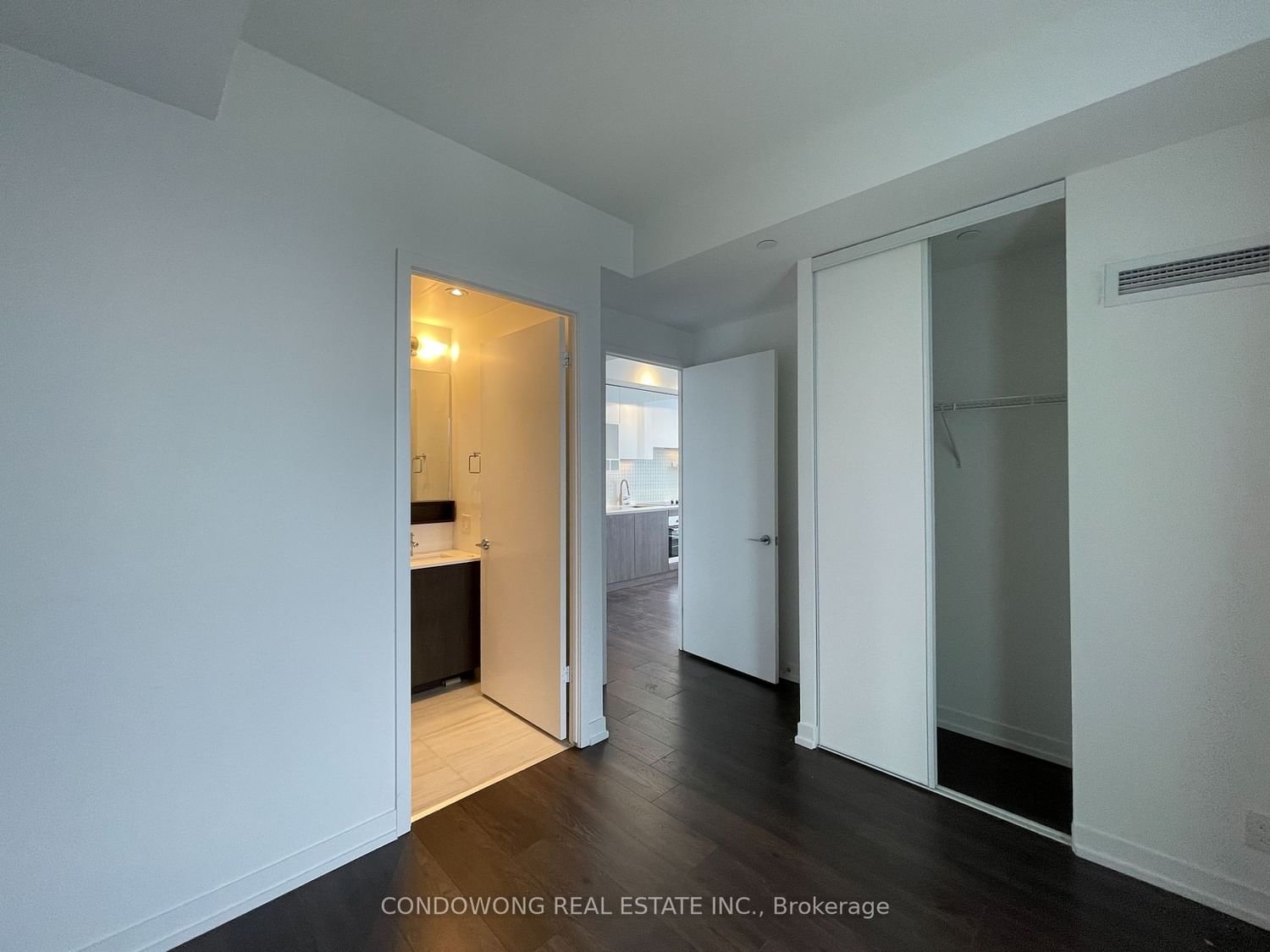 5 Buttermill Ave, unit 2210 for rent - image #3