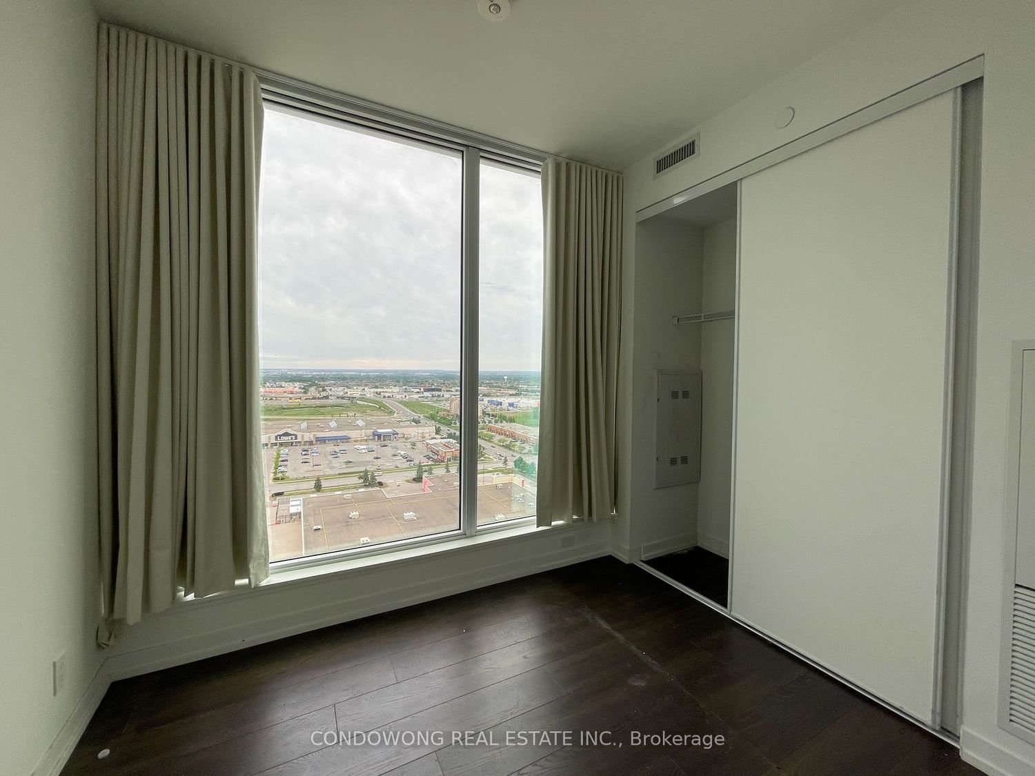 5 Buttermill Ave, unit 2210 for rent - image #5