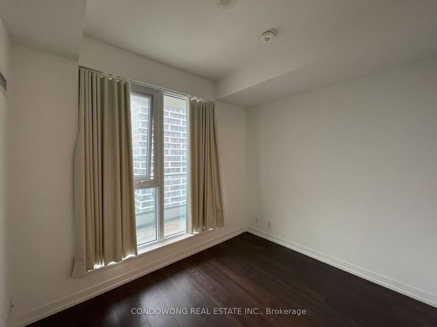 5 Buttermill Ave, unit 2210 for rent - image #8