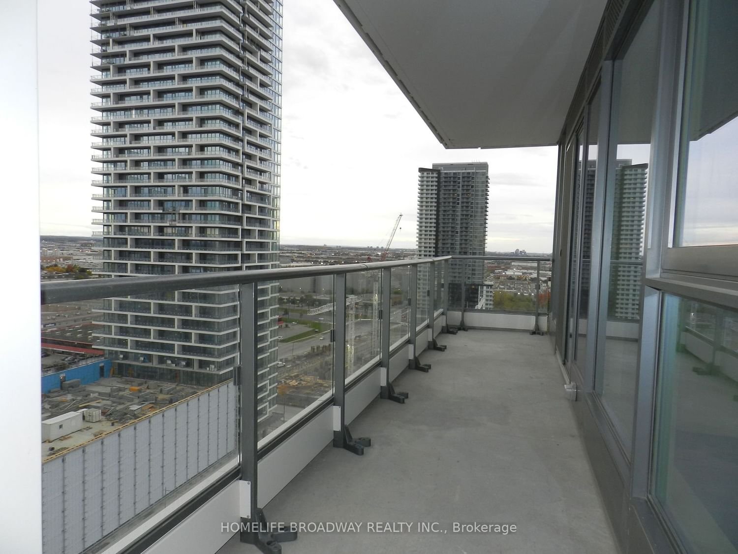 5 Buttermill Ave, unit 2102 for rent - image #12