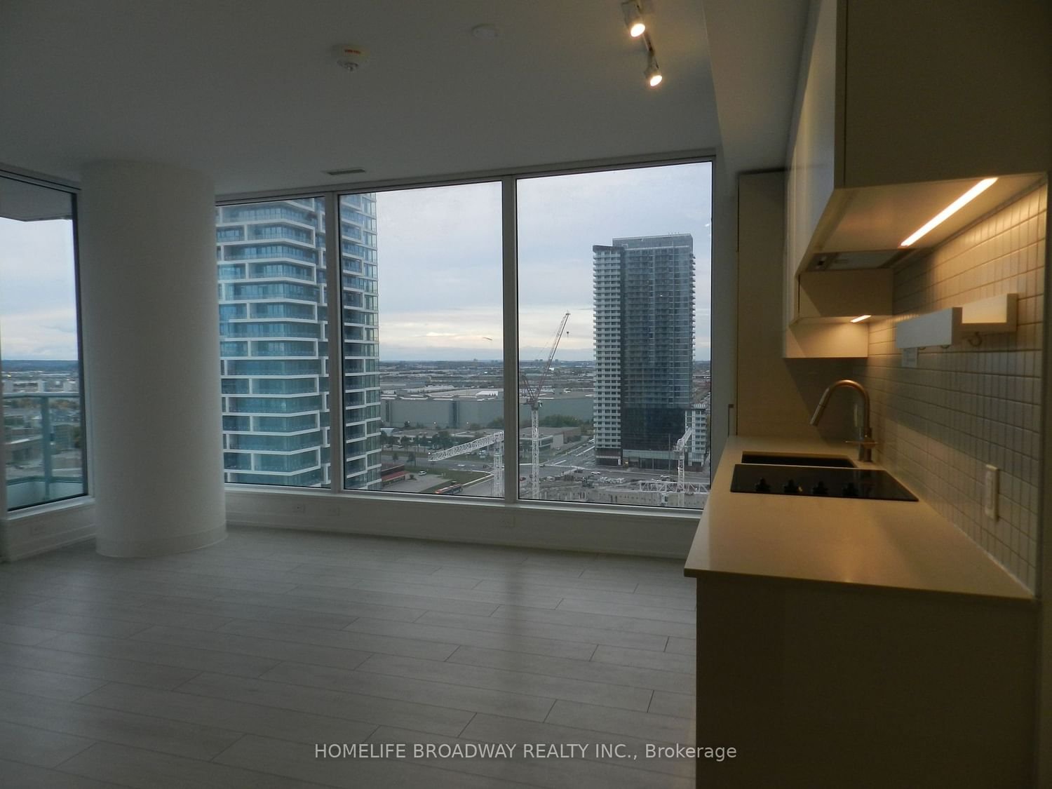 5 Buttermill Ave, unit 2102 for rent - image #5