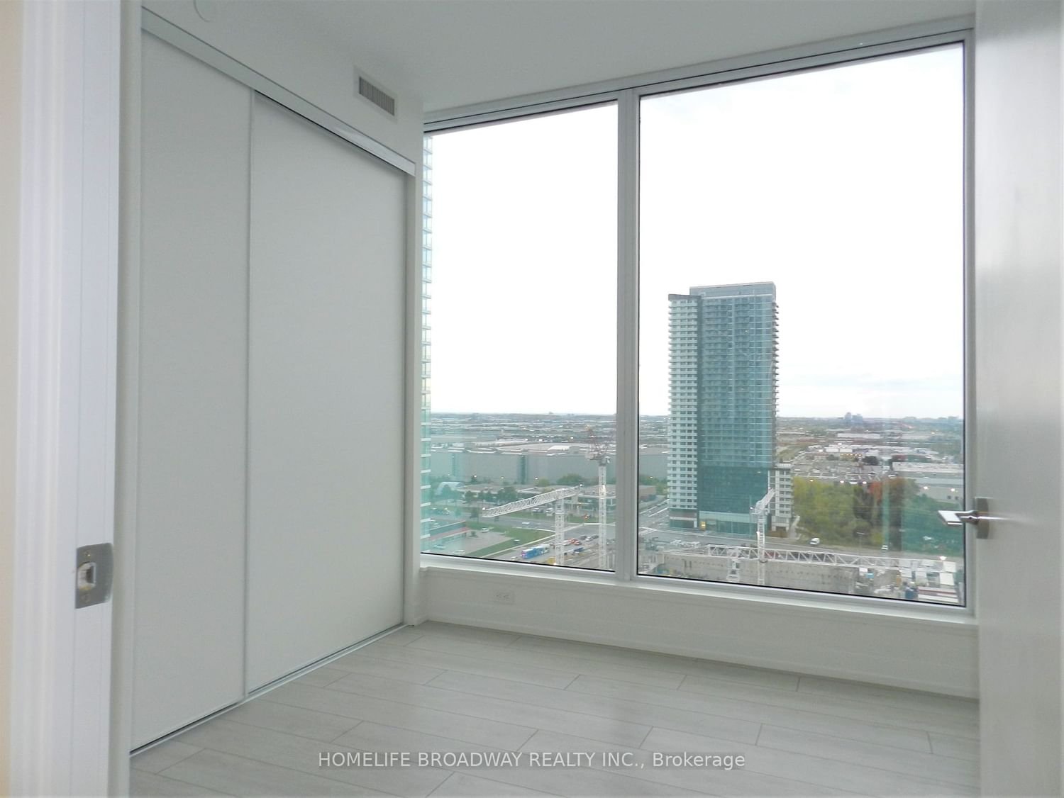 5 Buttermill Ave, unit 2102 for rent - image #6