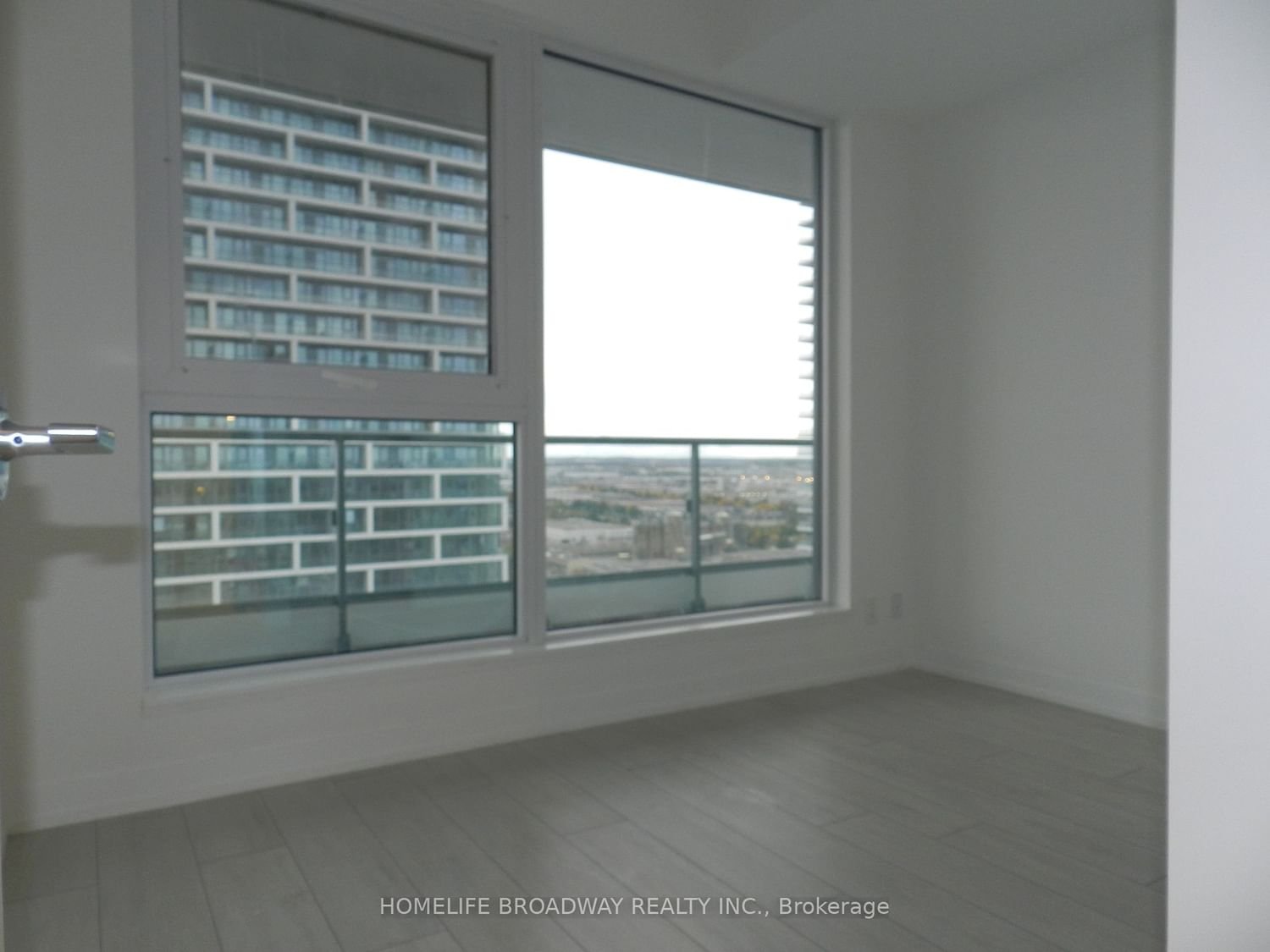 5 Buttermill Ave, unit 2102 for rent - image #7