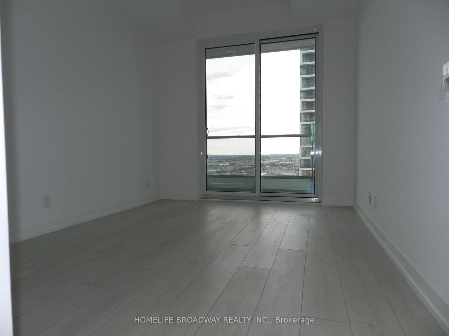 5 Buttermill Ave, unit 2102 for rent - image #9