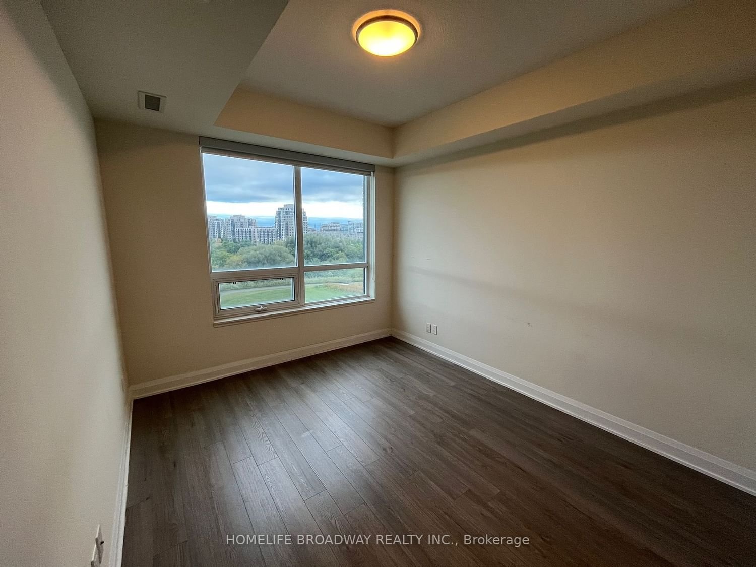 15 Water Walk Dr, unit 719 for rent - image #7