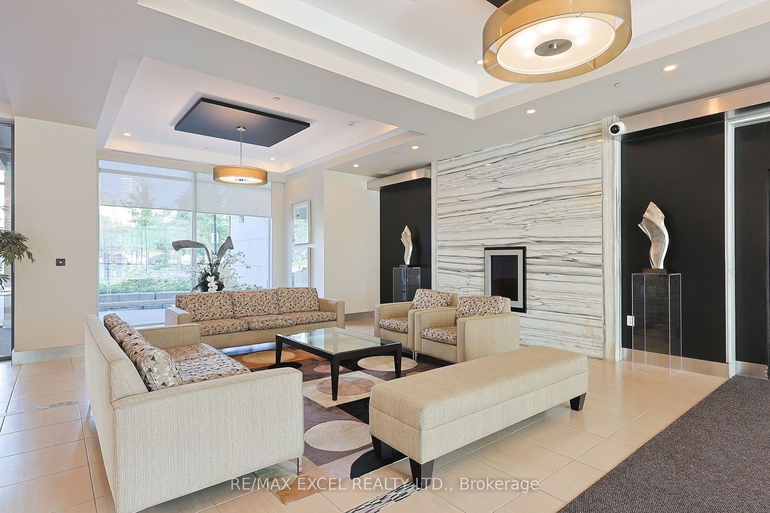 55 South Town Centre Blvd, unit 709 for sale in Unionville - image #2