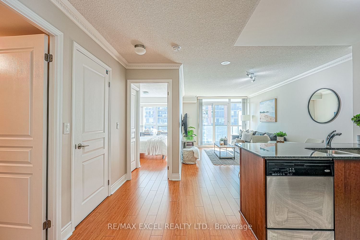 55 South Town Centre Blvd, unit 709 for sale in Unionville - image #4