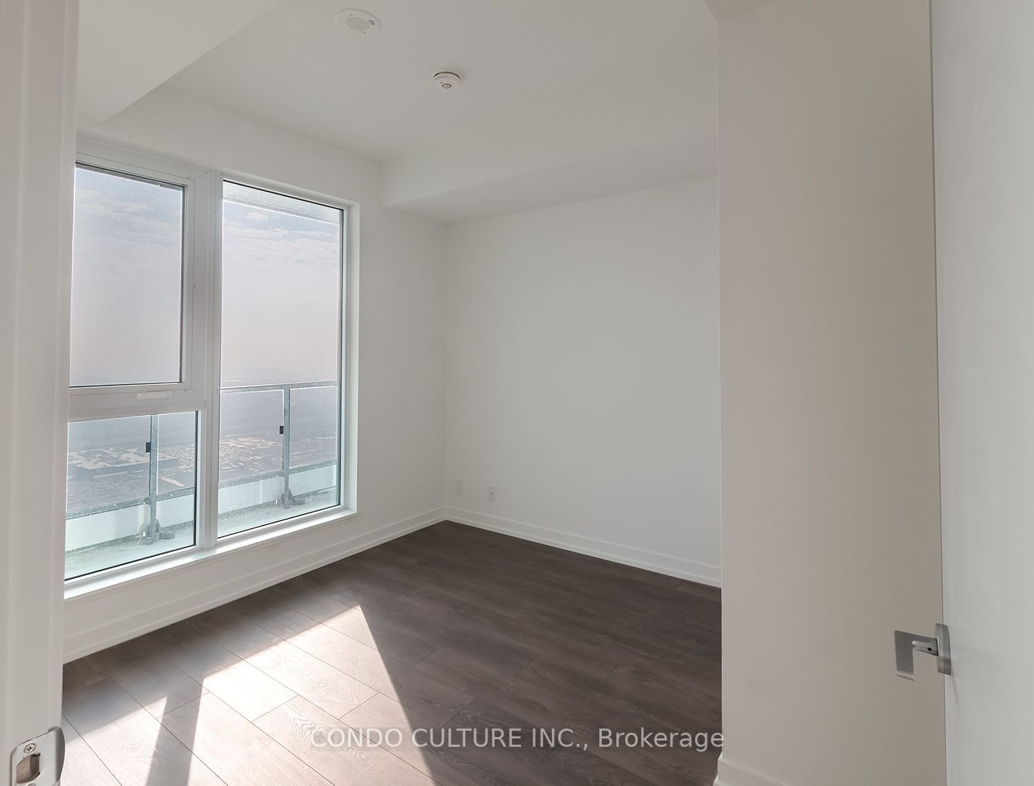 5 Buttermill Ave, unit 6007 for rent - image #26