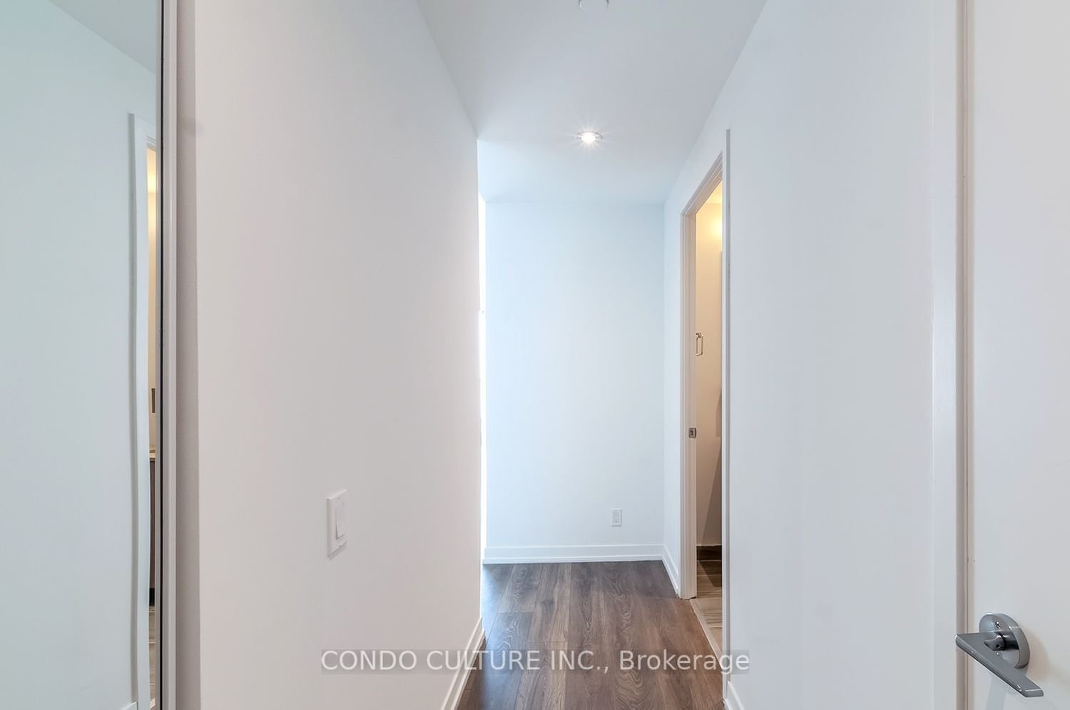 5 Buttermill Ave, unit 6007 for rent - image #33
