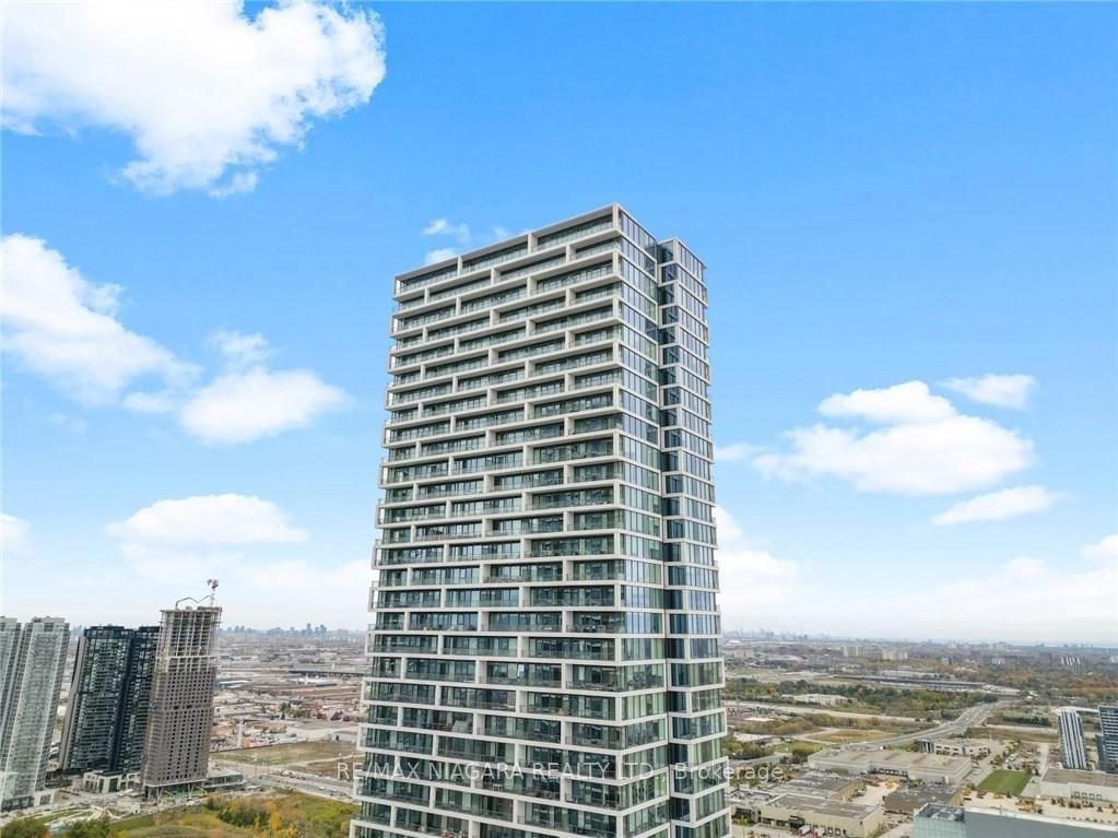 5 Buttermill Ave, unit 6011 for sale - image #34