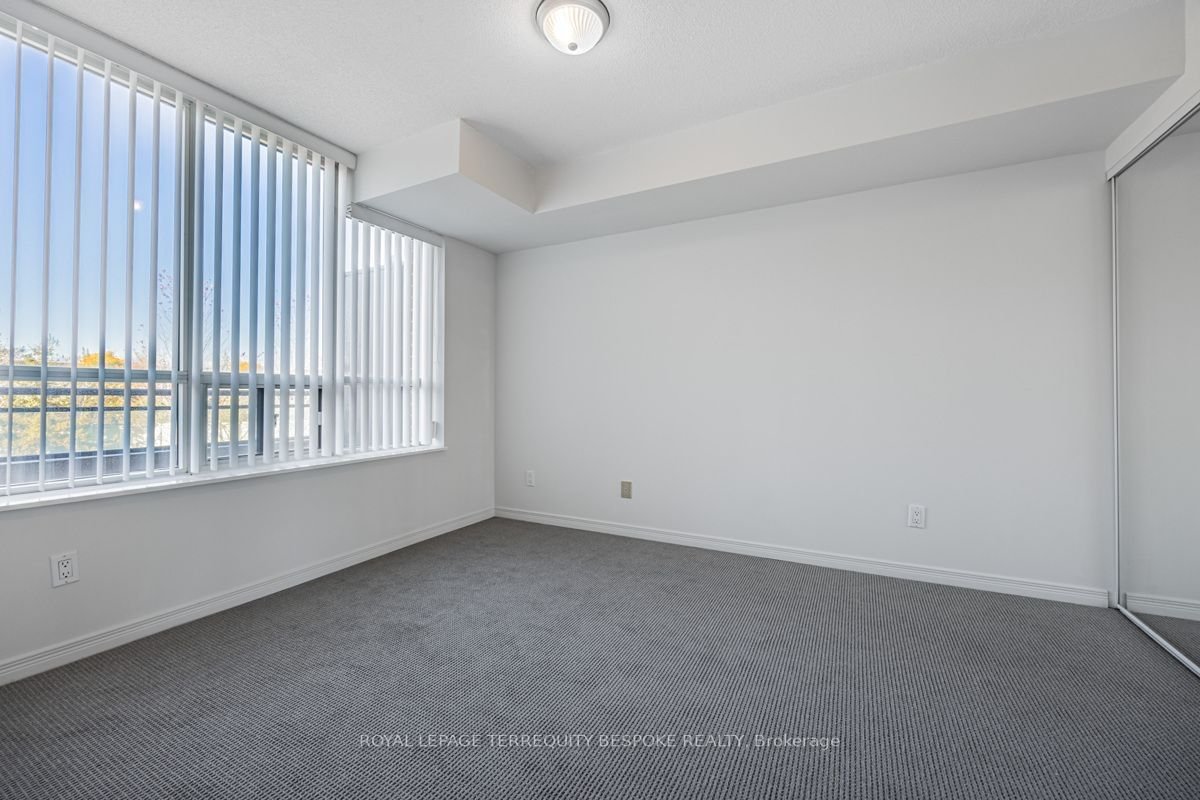 330 Red Maple Rd, unit 314 for sale - image #20