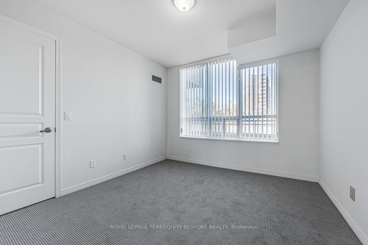330 Red Maple Rd, unit 314 for sale - image #23