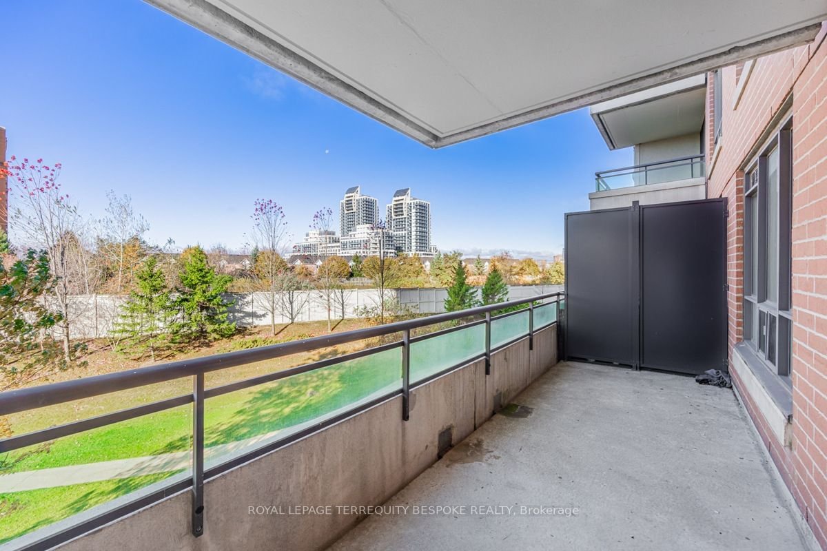 330 Red Maple Rd, unit 314 for sale - image #26