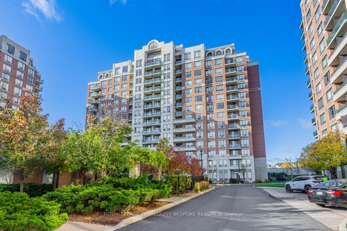 330 Red Maple Rd, unit 314 for sale - image #3