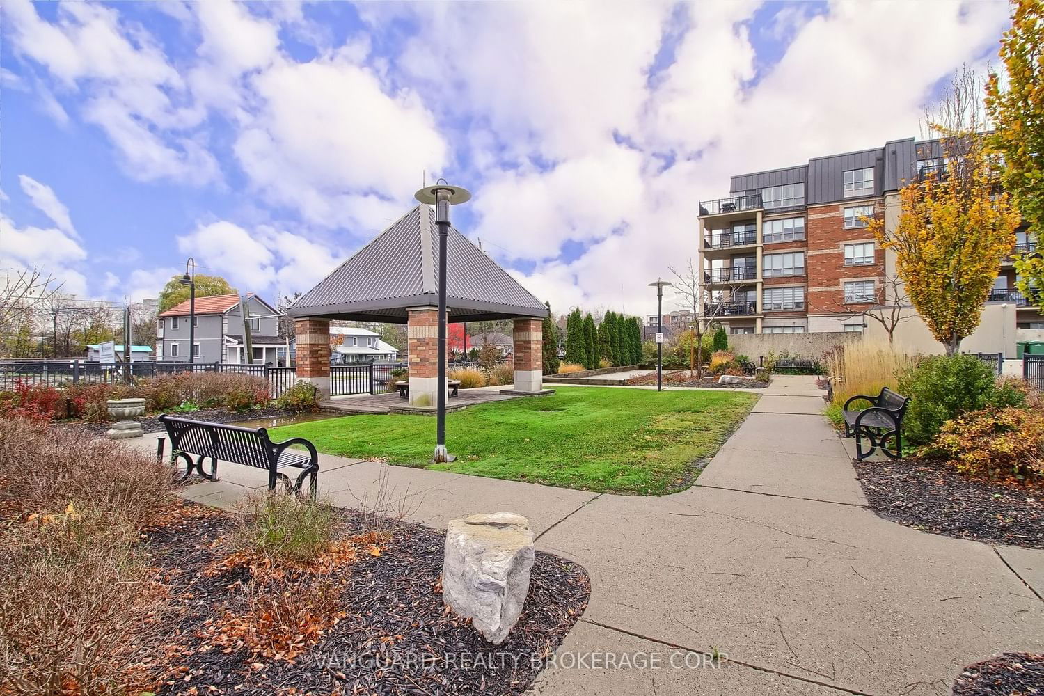 8026 Kipling Ave W, unit 513 for sale - image #30